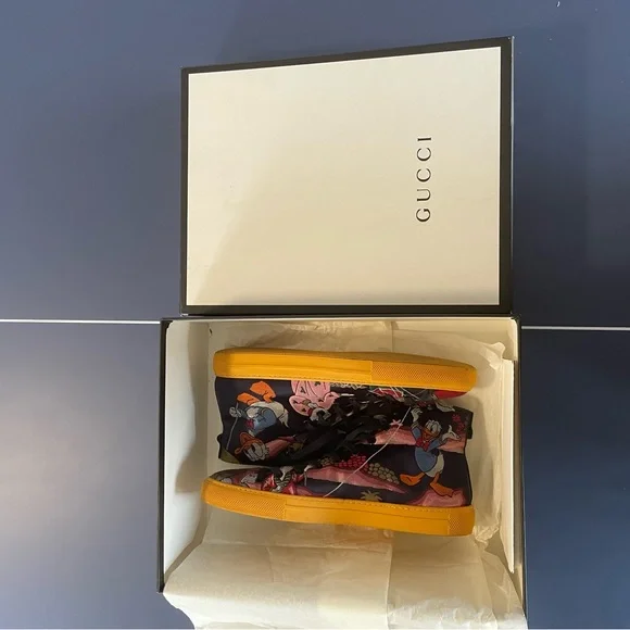 Donald Duck gucci shoes (100% authentic)